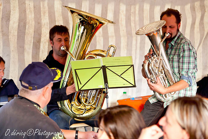 Sinceny, le 8 juillet 2011 : Aléxandre Léauthaud – Tuba Boum Trio – Gobanovitch