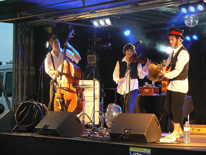 Viry-Noureuil, le 10 juillet 2010 : Les Voleurs de Swing